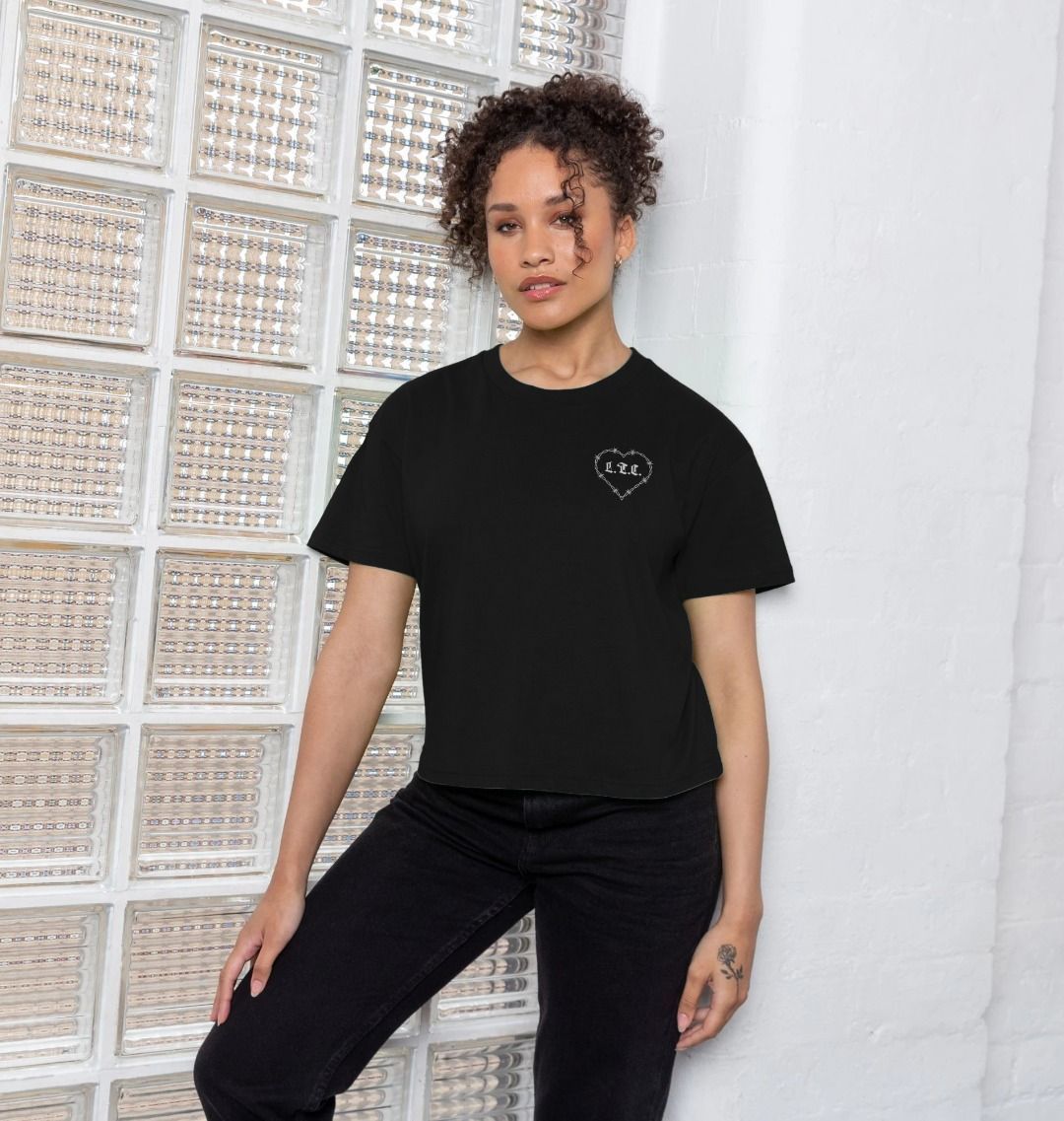 Barbed Heart Women's Boxy Tee - Black